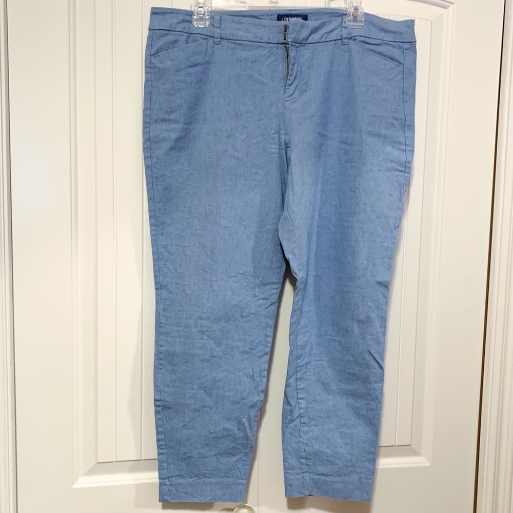 Old Navy Mid-Rise Pixie Ankle Pants for Women